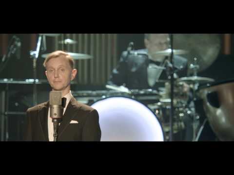 Youtube: Max Raabe - Du passt auf mich auf