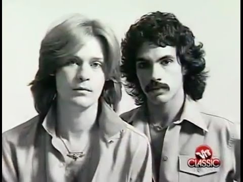 Youtube: Hall & Oates Behind The Music