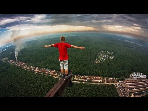 Youtube: Russische "Roofer": Freizeitkletterer in schwindelnden Höhen
