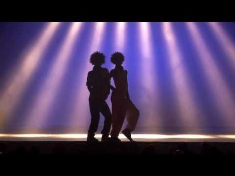 Youtube: Les Twins - Streetdance, Hip Hop Dance / URBAN DANCE SHOWCASE