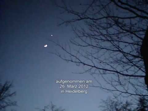 Youtube: Venus, Jupiter u. Mond am Abendhimmel des 26.03.2012