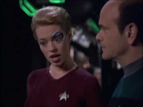 Youtube: Seven of Nine and the Doctor sing "You are my Sunshine"