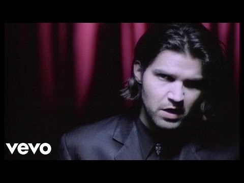 Youtube: Lloyd Cole - No Blue Skies