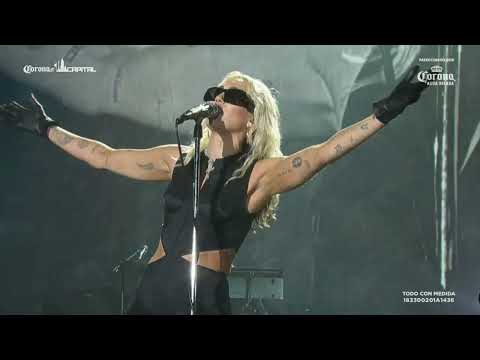 Youtube: Miley Cyrus - The Climb - Corona Capital 2022 Mexico