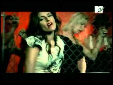 Youtube: Nelly Furtado - Maneater (Official Video)