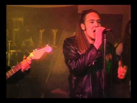 Youtube: HAMMERFALL - Glory To The Brave (OFFICIAL MUSIC VIDEO)