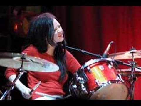 Youtube: The White Stripes Meg:  Denial Twist