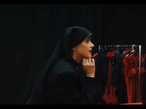 Youtube: Annalisa - Canzone Estiva (Official Video)