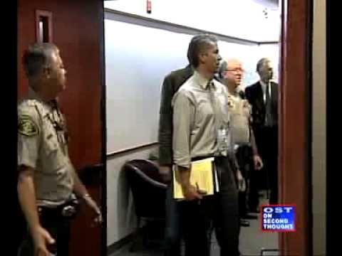 Youtube: Michael JACKSON 2005 Trial Exit footage
