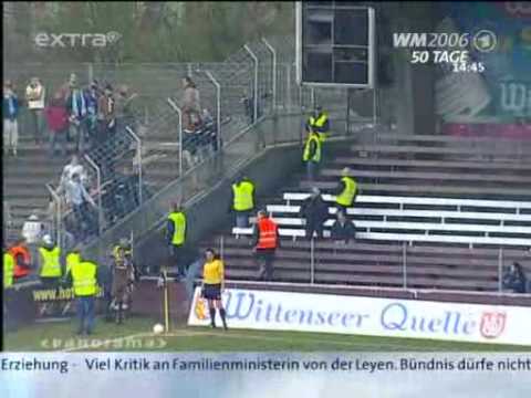 Youtube: Rassismus in deutschen Fußballstadien