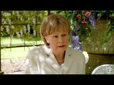 Youtube: Tracey Ullman as Angela Merkel - Brexit Song