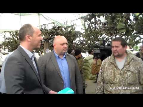 Youtube: Andriy Parubiy meeting Mikola Volkov, who was involved in the Odessa-Pogrom (29.4.2014)