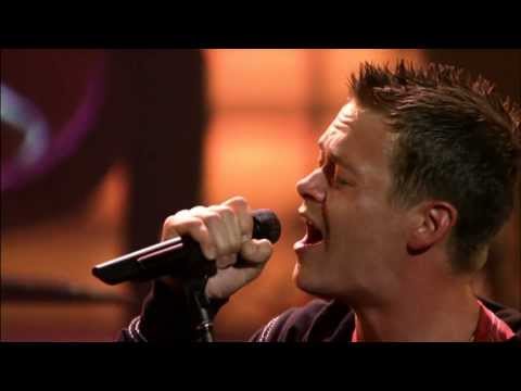 Youtube: 3 Doors Down & Sara Evans - Here Without You & Real Fine Place To Start
