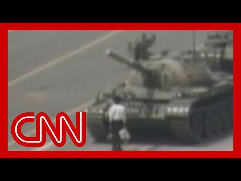 Youtube: Man vs. tank in Tiananmen square (1989)