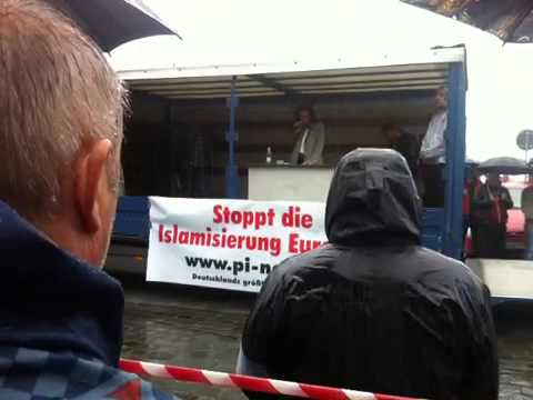 Youtube: OB-Wahl: Festerling zieht für Hilbert zurück! bei PEGIDA-Demo in Dresden am 08.06.2015