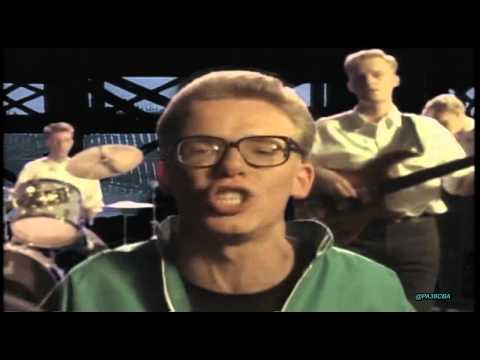 Youtube: The Proclaimers - I'm Gonna Be (500 Miles) Extended