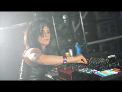 Youtube: Rebekah @ Movement Festival 2017