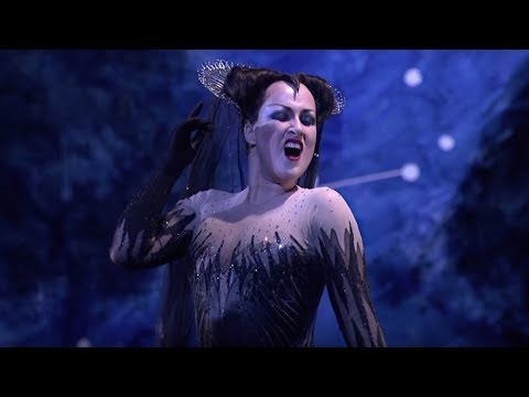 Youtube: The Magic Flute – Queen of the Night aria (Mozart; Diana Damrau, The Royal Opera)