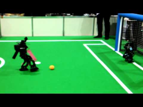 Youtube: RoboCup Japan Open2011 Humanoid League，3on3，semifinal，CIT Brains vs Guroisu