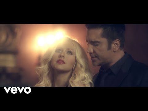 Youtube: Alejandro Fernández - Hoy Tengo Ganas De Ti ft. Christina Aguilera