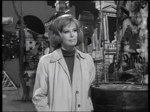 Youtube: Hildegard Knef - Heimweh nach dem Kurfürstendamm