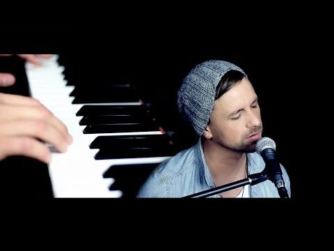 Youtube: Sido feat. Mark Forster - Einer dieser Steine (Acoustic Version by Joel Brandenstein)