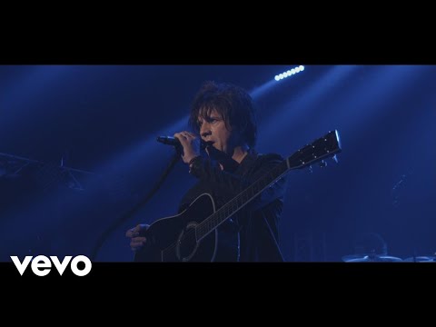 Youtube: Indochine - Karma Girls (Alcaline, le concert au Trianon 2017)