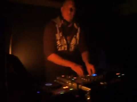 Youtube: Znipe @ Friday the 13th - Shortys B-Day Massacre (Bunker Kiel).avi