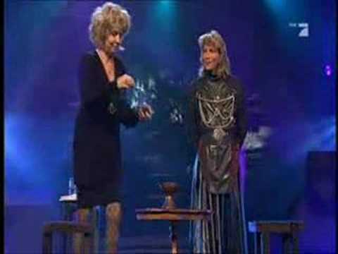 Youtube: Uri Geller Vincent Raven Tischtrick 5.2. entlarvt Teil 1