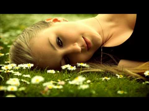 Youtube: Breeze & Quadrat - Indra (Original Mix)