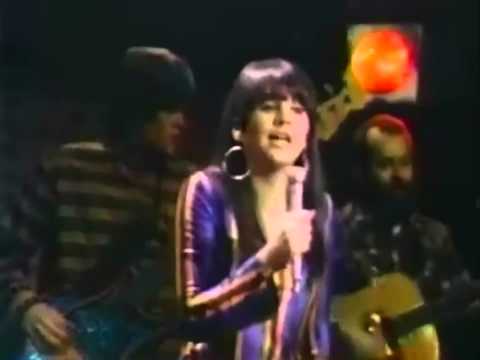 Youtube: linda ronstadt and the stone poneys - different drum (1967)