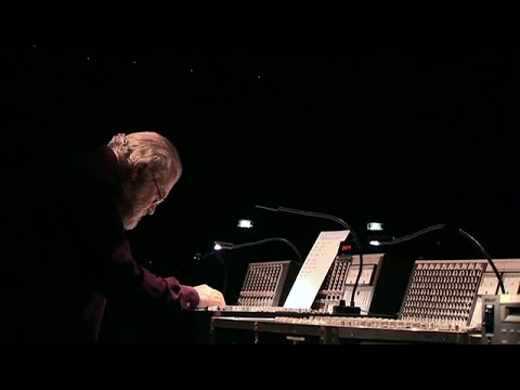 Youtube: The Art of Sounds (2007) - Pierre Henry