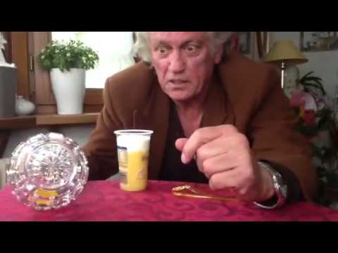 Youtube: Claus Rahn biegt einen Löffel fast ohne Berührung