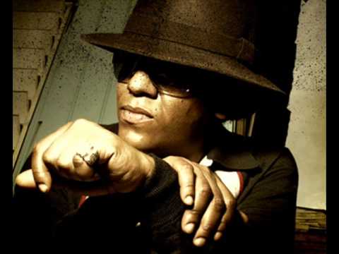 Youtube: Tego calderon - Los difuntos