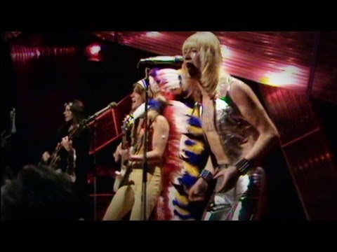 Youtube: Sweet - Wig Wam Bam - Top Of The Pops/Disco 1972 (OFFICIAL)