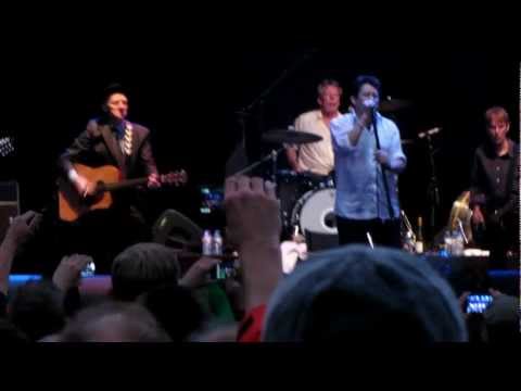 Youtube: the Pogues,dirty old Town,Zitadelle Berlin,09.08.2012