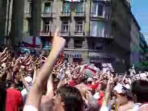 Youtube: 10 German Bombers England fans Stuttgart WC 2006