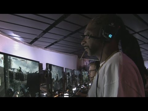 Youtube: Snoop Dogg Playing BATTLEFIELD 1 Multiplayer