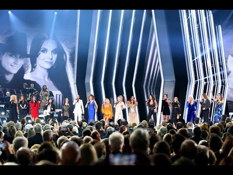 Youtube: Women of Country Performance - 2019 CMA Awards