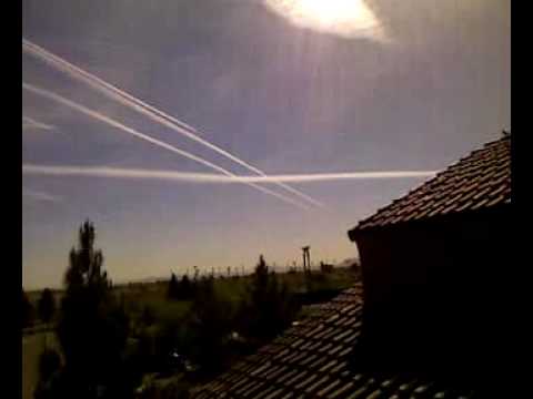 Youtube: Multiple Chemtrails over ARIZONA