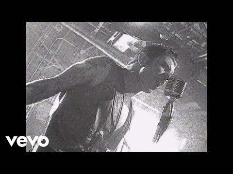 Youtube: Social Distortion - Ball and Chain