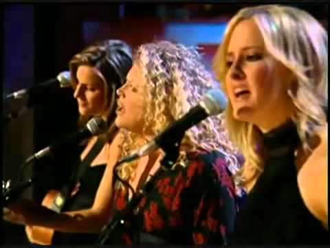 Youtube: Dixie Chicks: "I Believe in Love"