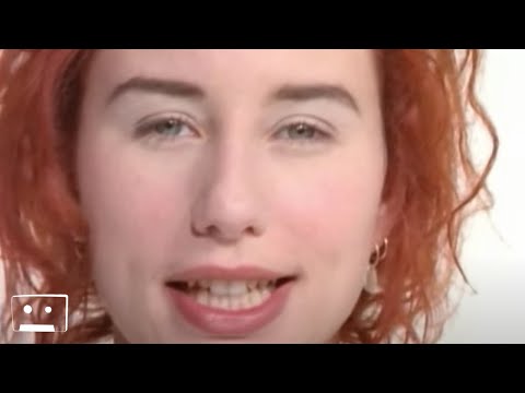 Youtube: Tori Amos - Winter (Official Music Video)