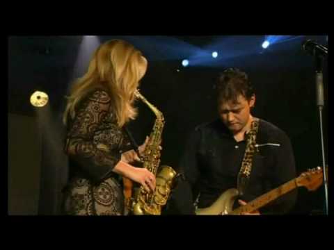 Youtube: Candy Dulfer - Lily was here