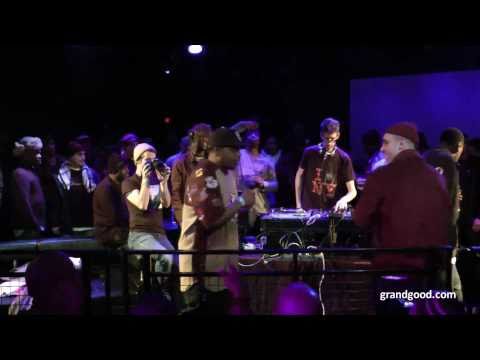 Youtube: Artifacts - Wrong Side Of Da Tracks, Live @ Stretch & Bobbito's 20th Anniversary