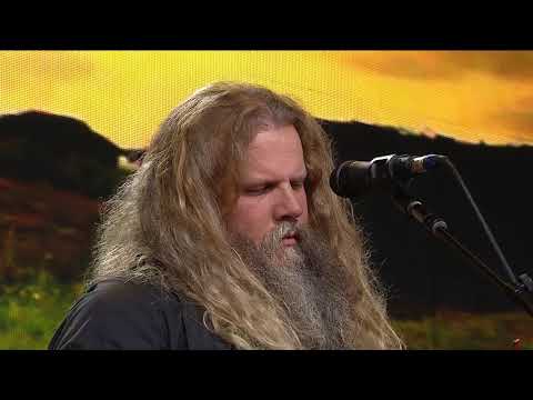 Youtube: Jamey Johnson - In Color (Live at Farm Aid 2018)