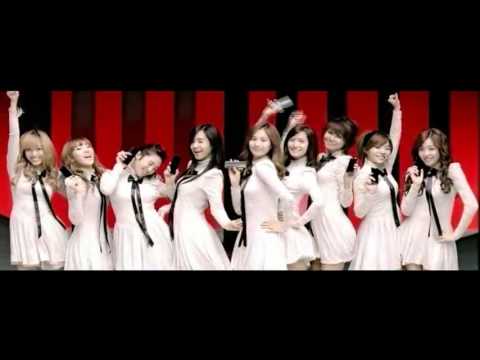 Youtube: [MV/HD] SNSD (소녀시대) -  Chocolate Love  (초콜릿폰) [LG Cyon New Chocolate Cellphone]