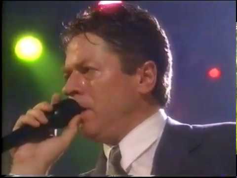 Youtube: Robert Palmer Live at The Dome (Part 3) Mercy, Mercy Me I Want You