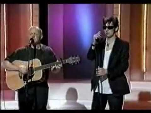 Youtube: Christy Moore & Shane MacGowan(The Pogues) Spancil HILL