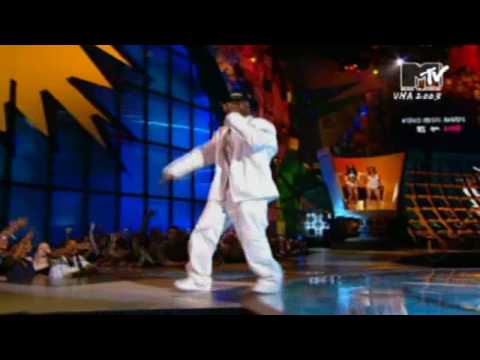 Youtube: 50 Cent ft G-Unit ft Snoop Dogg -  P.I.M.P (live) (Eminem Intro)